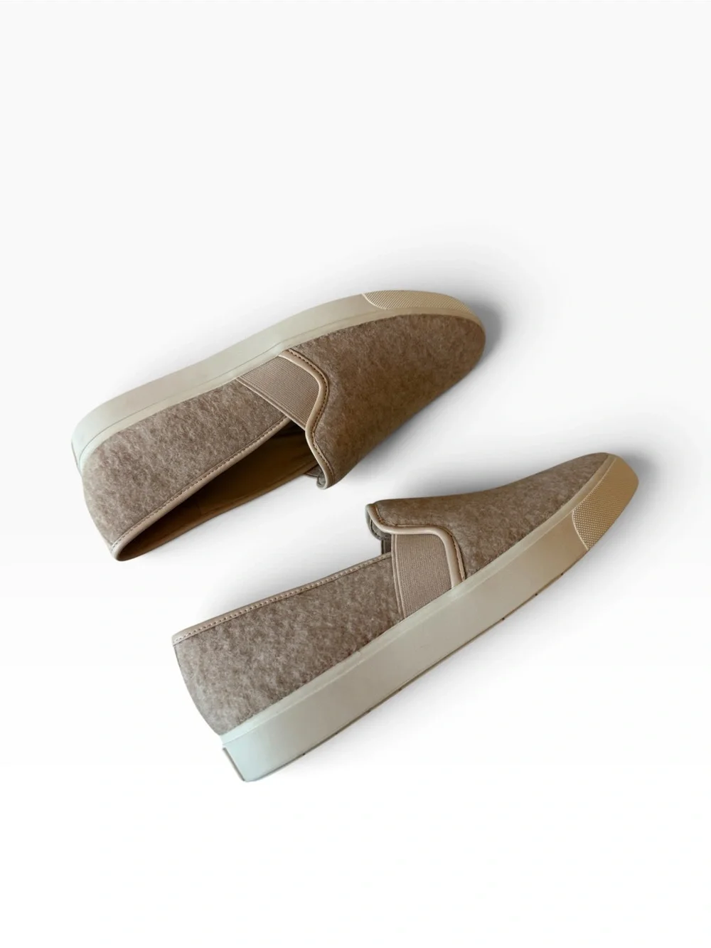 Vince Blair Cashmere in New Zealand Wool Women’s  Slip-On Shoes Size 8M NEW